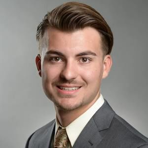 Meet your Posher, Bradley